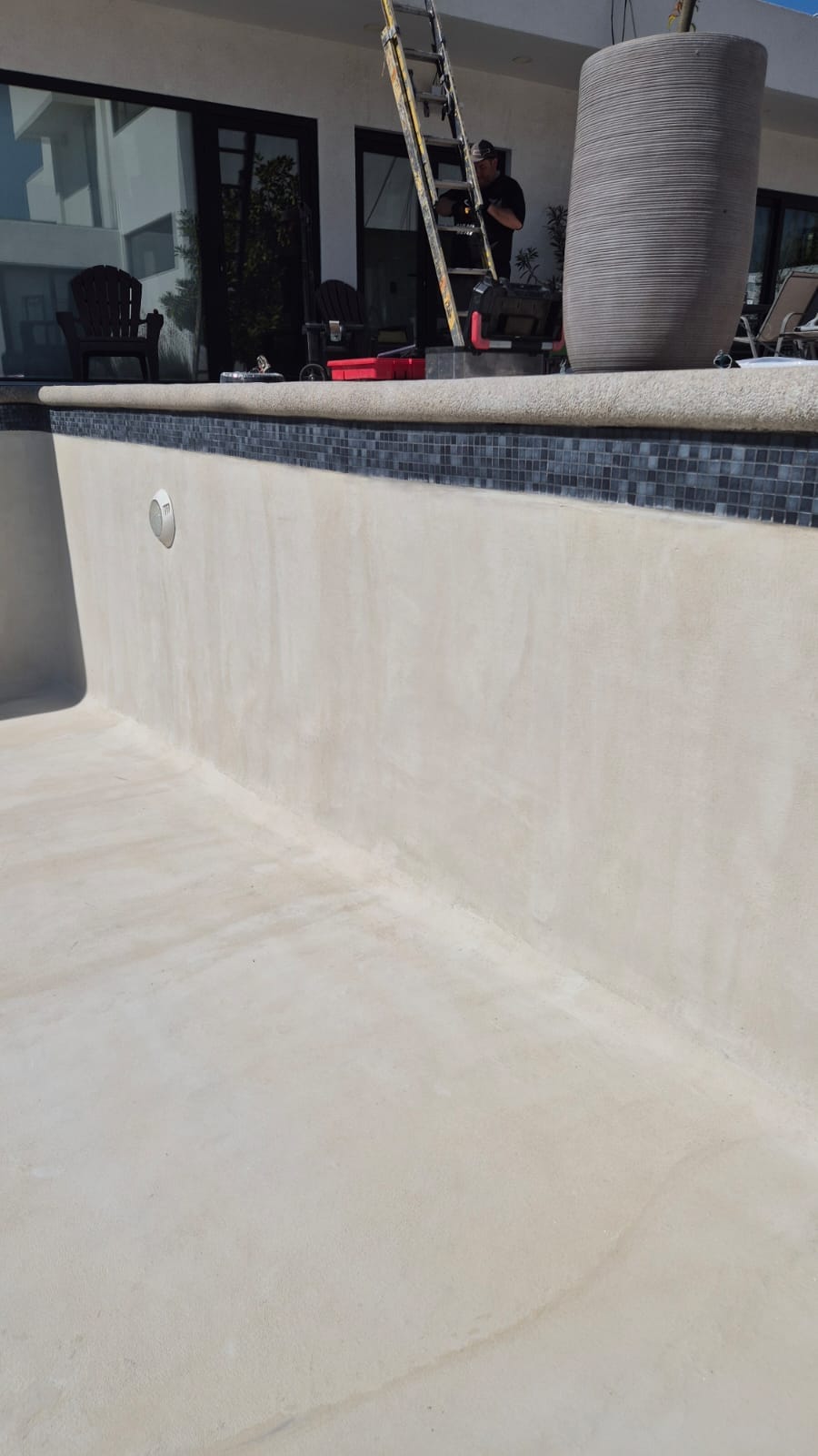 Basecrete - blanco arena kit impermeable. Rend. 7m² - imagen 7