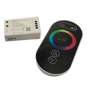 Controlador y control remoto para Foco RGB.  Valor iva incl.